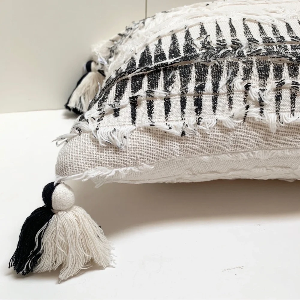 Large tassel black print pillow